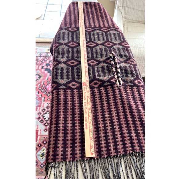 MADEWELL 100% Wool Fringed Wrap Poncho in Tribal Pattern - 72"L x 28.5"W - Picture 6 of 7